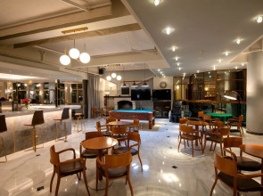 Hydramis Palace Beach Resort