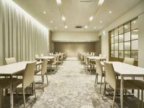 Royal Emporium Incheon Airport Hotel