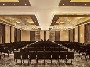 The Ritz-Carlton Астана