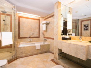 InterContinental Bangkok by IHG