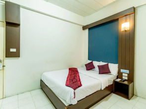 Riski Residence Bangkok-noi