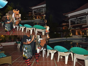 Puri Naga Beachfront Cottages