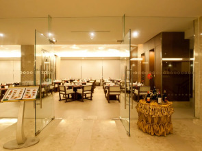 Grand Jomtien Palace Hotel