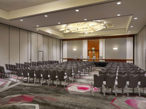 Loews Hollywood Hotel