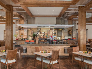 Crimson Resort and Spa Mactan