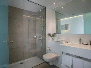 Anemi Hotel & Suites