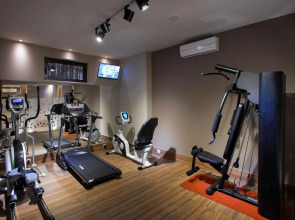 Atlantis Beach Hotel