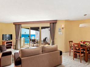 Macdonald Leila Playa Resort