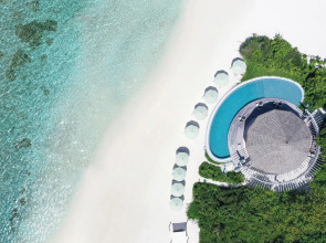 Le Meridien Maldives Resort & Spa