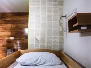 Envoy Hostel & Tours