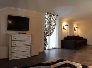 Отель «Коляда»