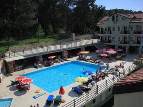 Casa De Levi̇ssi̇ Hotel Oludeni̇z