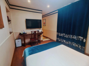 Chengdu Wenjun courtyard Hotel