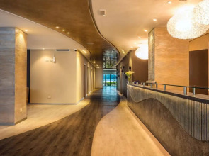 Palmon Bay Hotel & Spa