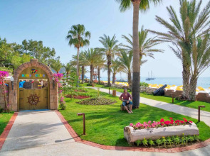 Отель Pirate's Beach Club - Ultra All Inclusive