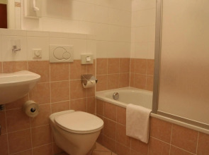 The New York EDITION