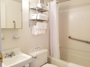 The Constitution Inn