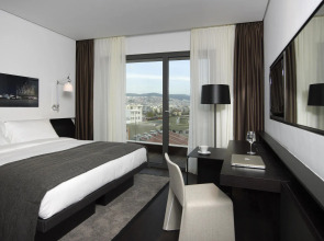 The Met Hotel, a member of Design Hotels