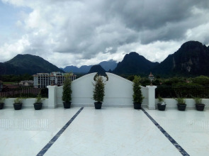 Confetti Garden Hotel