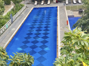 Lux BnB I 29 Burj BLVD I Pool Views