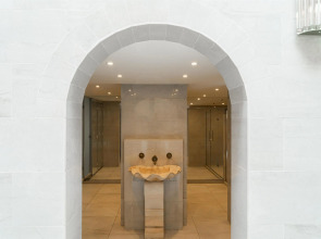 Cour des Loges Lyon, A Radisson Collection Hotel