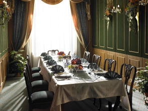 Отель «Украина»