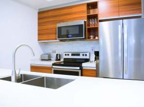 20 South Kingston Luxury Apartment