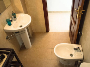 Holidays2Malaga Juan de Mena Apartments