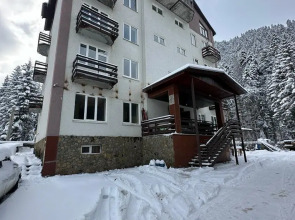 Артхаус Домбай