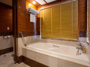 Thavorn Beach Village Resort & Spa Phuket