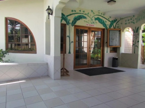 CocoLaPalm Seaside Resort