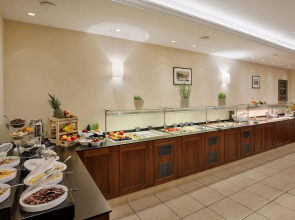 Hotel Astoria Vienna, Curio Collection by Hilton