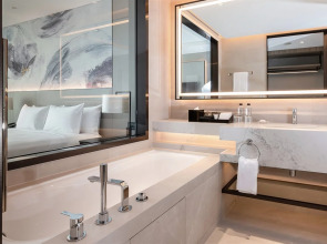 Carlton Hotel Bangkok Sukhumvit