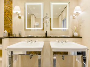 Excelsior Hotel Ernst am Dom