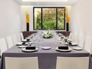 H10 Urquinaona Plaza