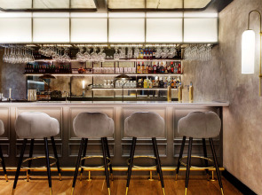 Отель Radisson Blu, Madrid Prado