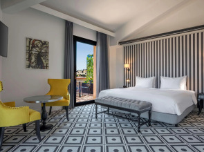 SOWELL COLLECTION Hôtel du Roi & SPA