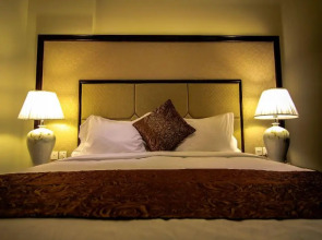 Rest Night Hotel Suites Al Hamra