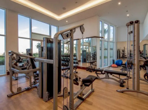 Crowne Plaza Muscat OCEC by IHG