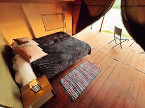 Выше гор Телецкое