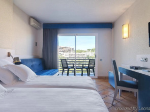 Occidental Cala Vinas