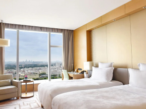 Langham Place, Guangzhou