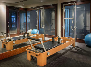 Titanic Business Kartal