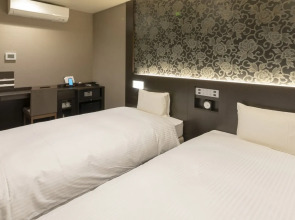 Отель The B Namba-Kuromon