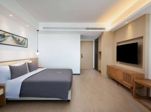 Ramada Encore by Wyndham Jiusuo Downtown