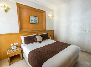 Hotel Zahrat Al Jabal