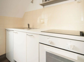 Five Reasons Hotel & Hostel