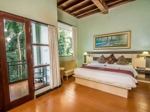 Puri Saron Hotel Madangan