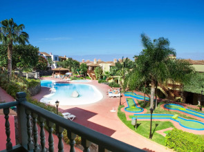 Apartamentos Oasis San Antonio