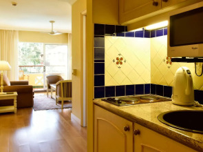 Pestana Village Garden Hotel